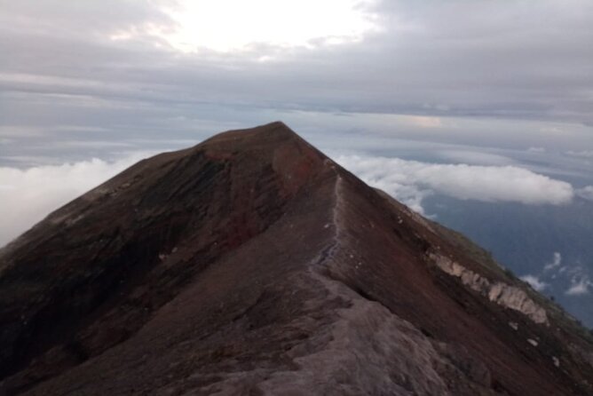 Mount Agung Sunrise Trekking Private Tours - Breakfast at the summit: practical fuel for the climb down