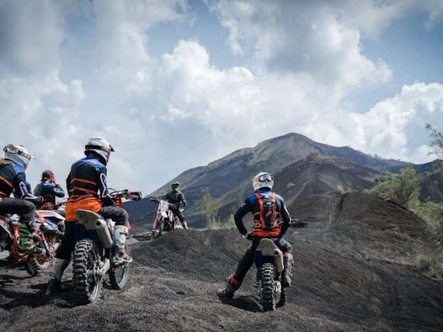 Mount Batur: Sunrise Dirt Bike Trek with Trained Riders - Key highlights at a glance