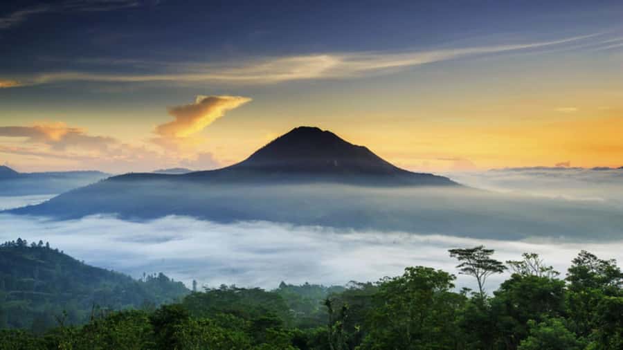 Mount Batur: Sunrise Dirt Bike Trek with Trained Riders - Breakfast with a view: what that meal really does