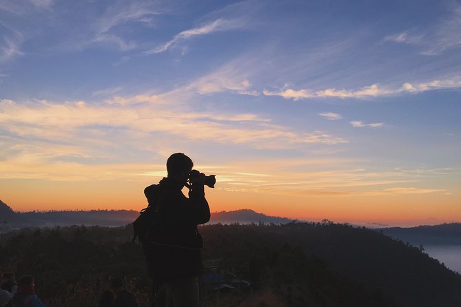 Mount Batur Sunrise Trekking Open Trip All-Inclusive - Reaching the Summit by 06:00 AM (and What Sunrise Looks Like)