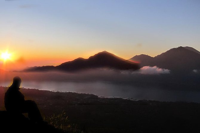 Mount Batur Sunrise Trekking Private All Inclusive - Mount Batur sunrise trekking from Ubud: the wow factor starts before daylight