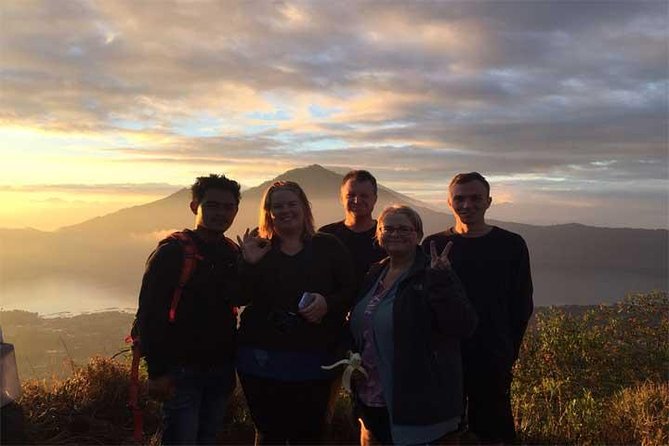 Mount Batur Sunrise Trekking With Guide & Breakfast - Entering The Night: How the 2:00–3:00 a.m. start changes everything