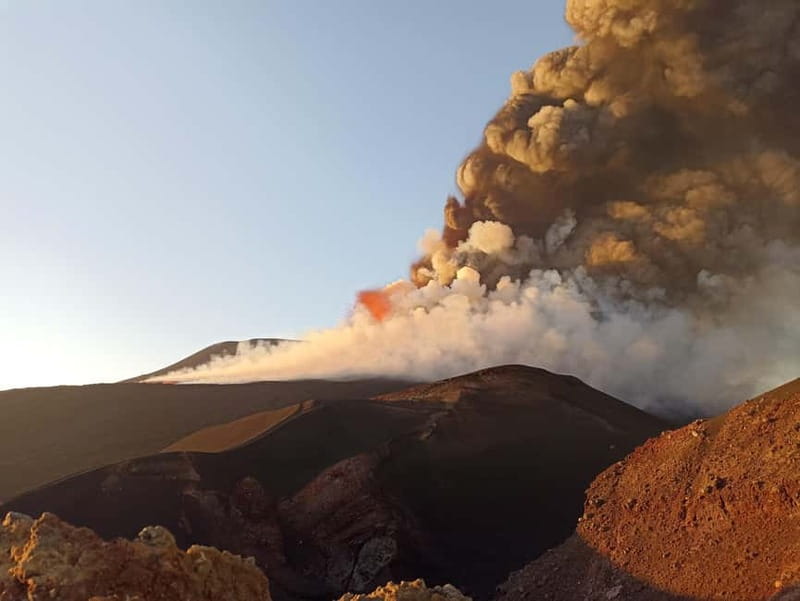 Mount Etna: Central Crater (3,340 meters) with Jeep and Trek - Trekking to the Central Crater: Lava Flows, Gas, and a Guide Who Reads the Mountain