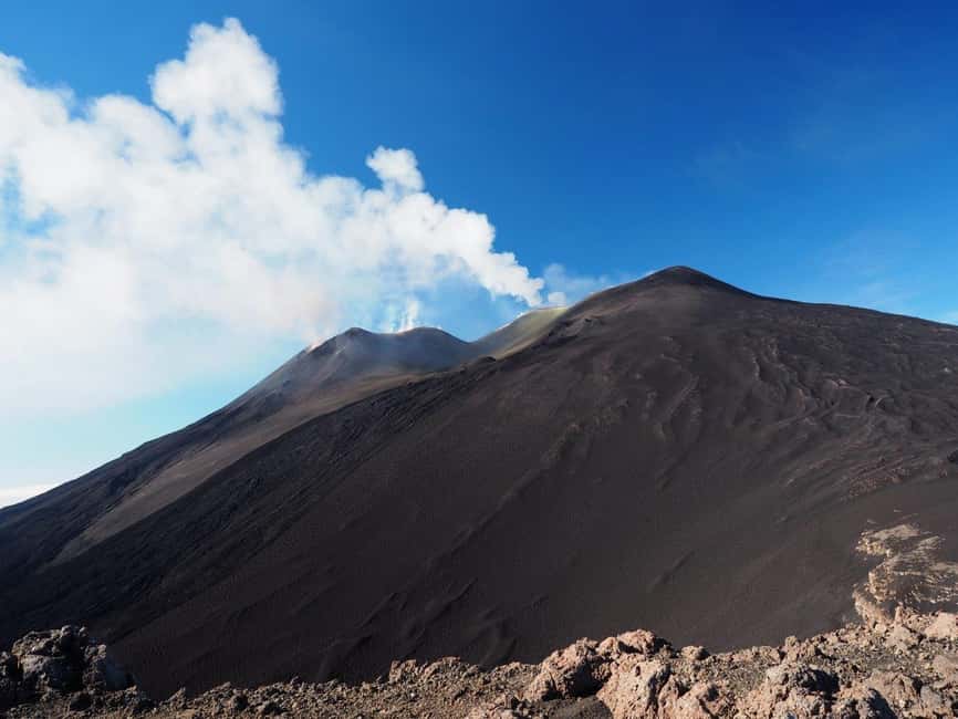 Mount Etna: North Upper Craters Guided Tour by 4x4 with Trek - Valle del Bove and the 2002 Buttonhole Craters: Lava Up Close, Still Safe