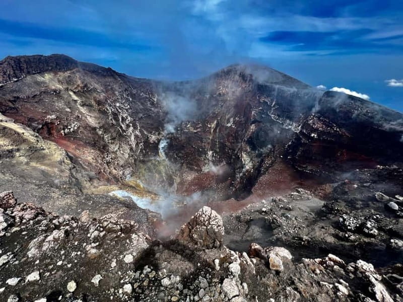 Mount Etna: Summit Trekking Tour - Stop 7: Valle del Bove viewpoint hiking