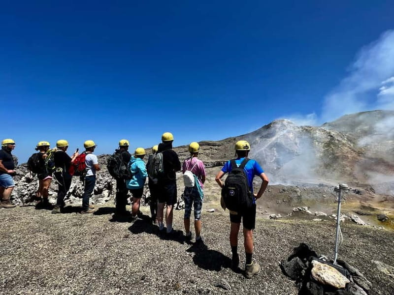 Mount Etna: Summit Trekking Tour - Stops 4–6: hiking, Cratere Centrale, and a summit-area pause