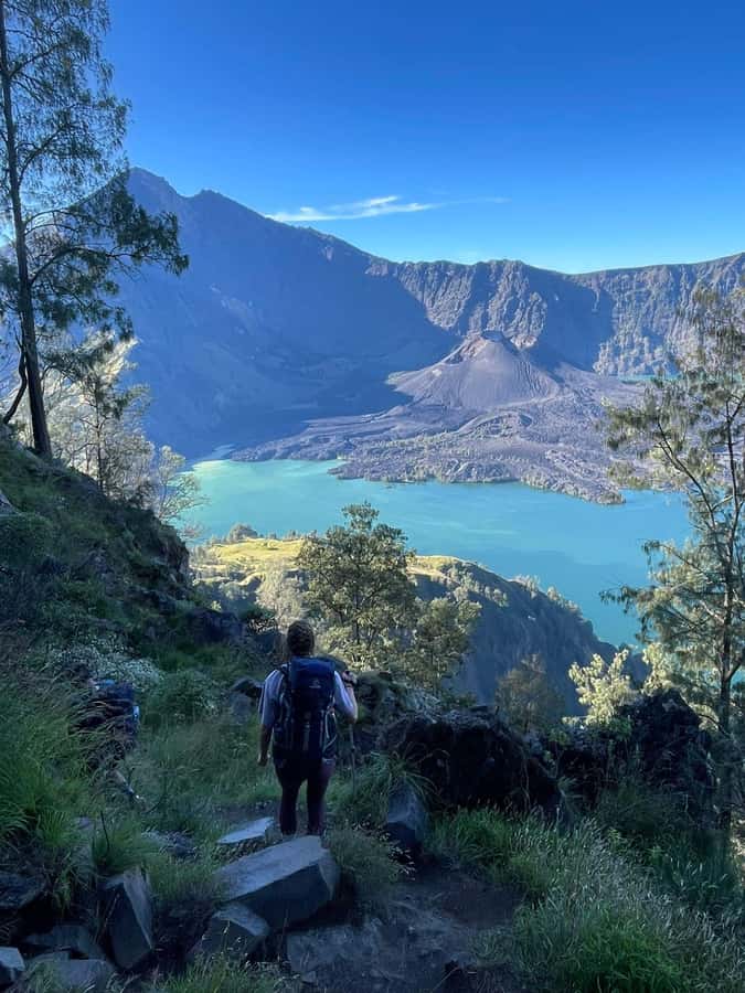 Mount Rinjani: 2D-1N Trekking Summit Sunrise Point Join Tour - Mount Rinjani Summit Sunrise: What This Tour Delivers