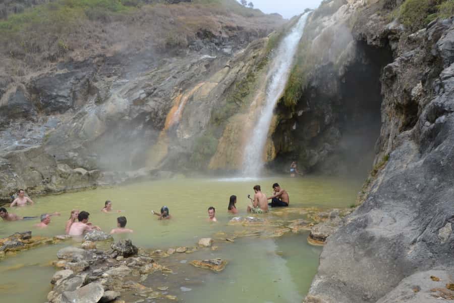 Mount Rinjani: 2D/1N Trekking To Sembalun Or Senaru Views - Hot spring and crater views: why the rim camp feels like a reward