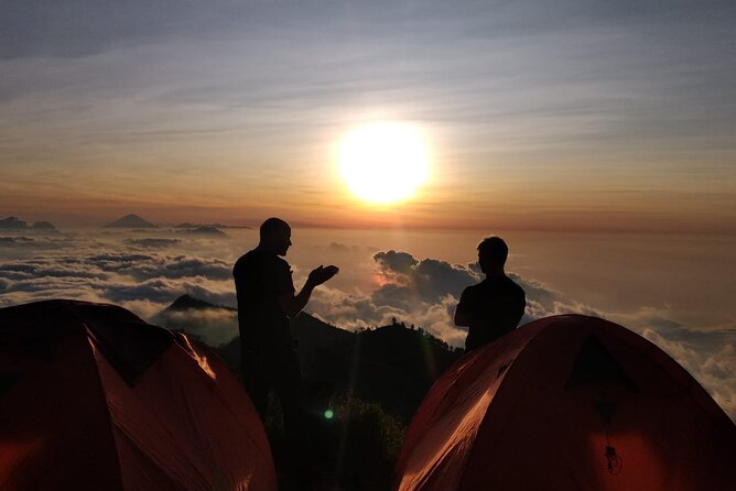 Mount Rinjani 3D2N Private Trek – Summit, Crater Rim & Hot Spring - Day 2 summit run: 3AM start, 6AM sunrise, short peak time