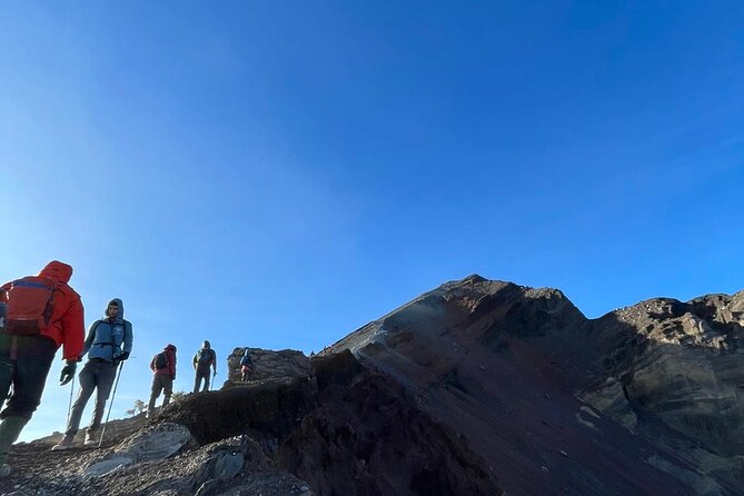 Mount Rinjani 3D2N Private Trek – Summit, Crater Rim & Hot Spring - Gear check: what to bring so the cold doesn’t surprise you
