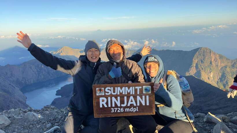Mount Rinjani Climbing 2D/1N Summit Trek 3726M - Day 2 Breakdown: The 3:00 AM Summit Push and the Steep Last Hour