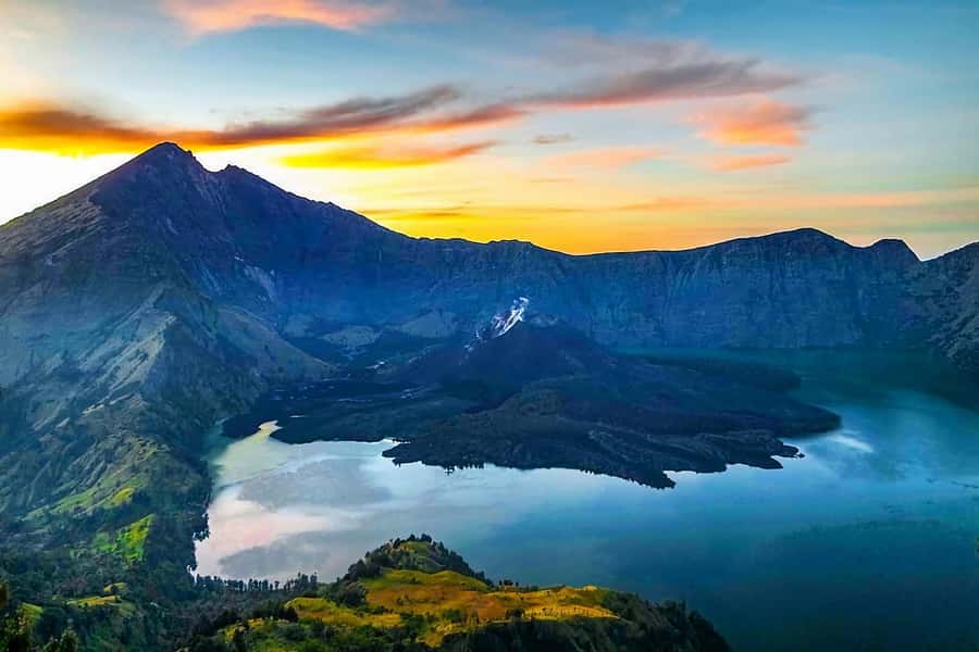 mount rinjani One day trek - Who This One-Day Rinjani Trek Suits Best
