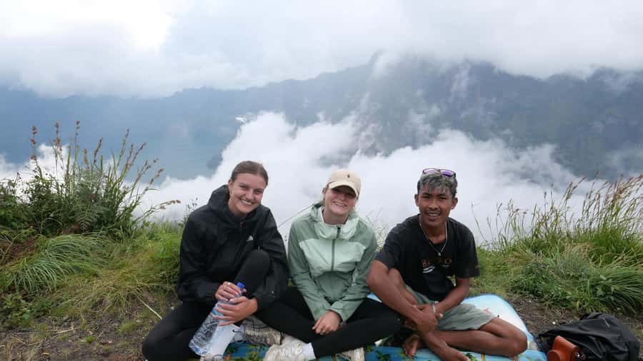 Mount Rinjani Trekking 2D/1N Summit Sunrise & Sunset Views - Price and what you actually get for $200