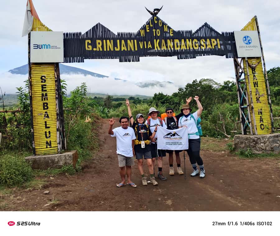 Mount Rinjani Trekking 2D/1N Summit Sunrise & Sunset Views - Descent and how the day changes after sunrise