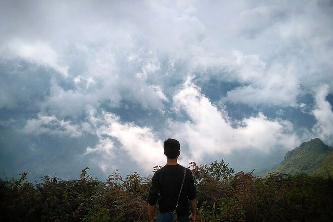 Mountain views and villages trek – 1 Day - Hau Thao viewpoint climb: Fansipan in the same half-day plan