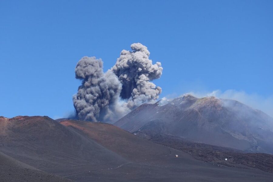 Mt Etna: Winter Trekking Tour with Optional Catania Transfer - The Gulf of Catania to Ionian Sea Panorama Break