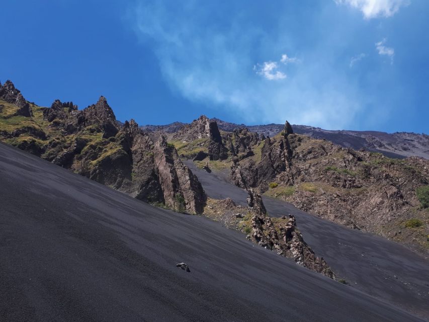 Mt Etna: Winter Trekking Tour with Optional Catania Transfer - The 2001 Eruptive Fracture and the Upper Silvestri Craters