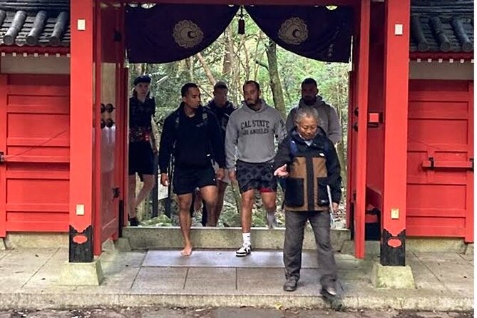 Mt. Inunaki Trekking and Goma Prayer Experience in Osaka - Meeting at Izumisano Station: the simple start near Osaka