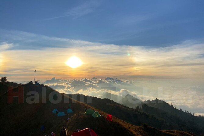 Mt Rinjani Trekking 2 Days 1 Night (Senaru Crater Rim) - Day Three: Sunrise Feeling, Then a 5-Hour Descent Back to Senaru