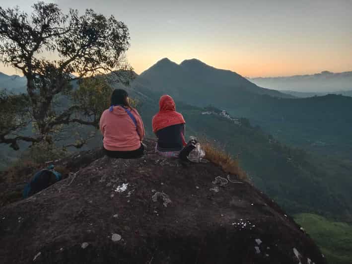 Munnar: Half day Guided Trek - What to Bring (and What to Skip) on Misty Hill Trails