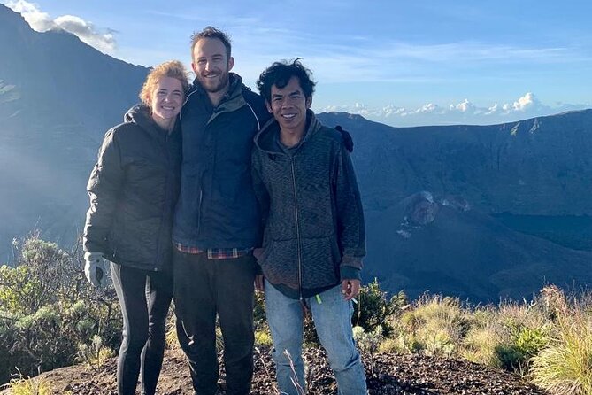 One Day Trek Mount Rinjani - The Timeline You’ll Actually Live Through (7 AM to About 7 PM)