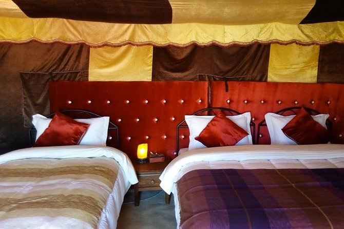 Overnight Camp Camel Trekking In Merzouga - Berber Camp Night: What You Get in Standard vs Luxury