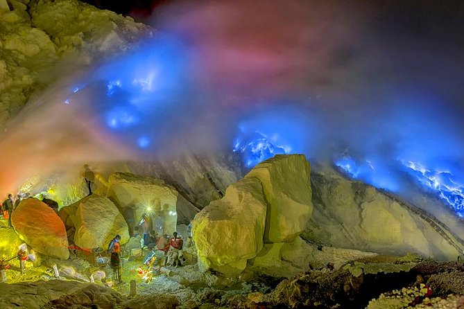 Overnight Mount Ijen Blue Fire Trek Tour From Bali (Private-All Inclusive) - Day 1 North Bali Routing: Ulun Danu Beratan, Two Lakes, Lovina, Then Gilimanuk