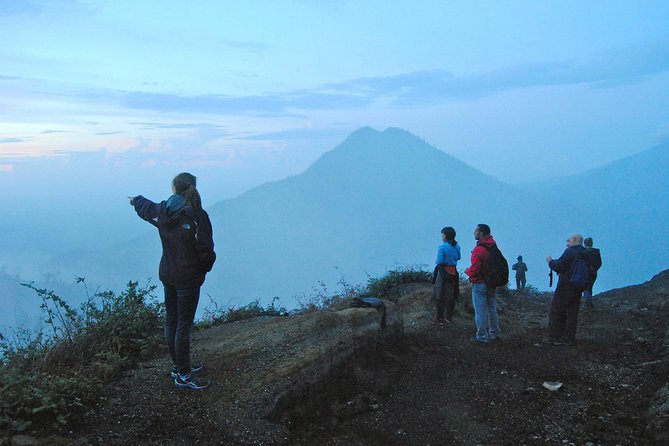 Overnight Mount Ijen Blue Fire Trek Tour From Bali (Private-All Inclusive) - Java Rest and Shower Time: Why the Included Accommodation Matters