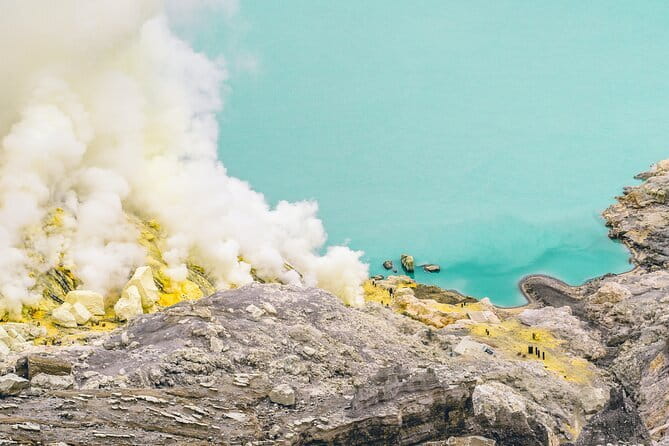 Overnight Mount Ijen Blue Fire Trekking Tour From Bali - Why the Bali-to-Ijen trip feels so different than a day tour