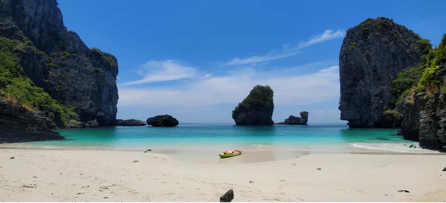 Phi Phi: Guided Jungle Trek & Night Swim with Plankton - Meeting point at 1:30 pm: how to start without rushing