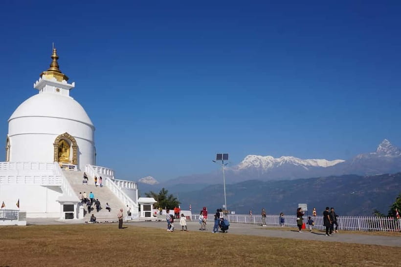 Pokhara: 1-Day World Peace Pagoda and Lord Shiva Statue Trek - The climb to the 15-meter Lord Shiva statue (Pumdikot): the big payoff