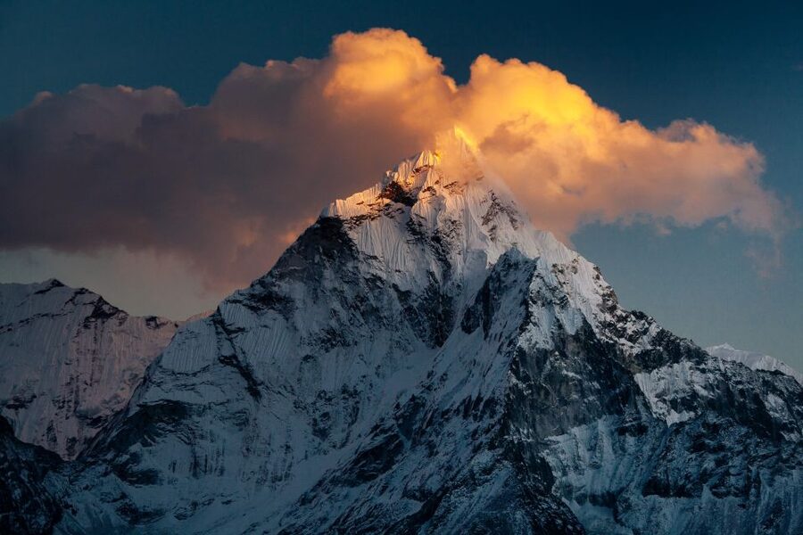 Pokhara: 4-Day Ghorepani, Poonhill & Ghandruk Village Trek - Day 2: Ghorepani at 2,850 m and the Rhododendron Tempo
