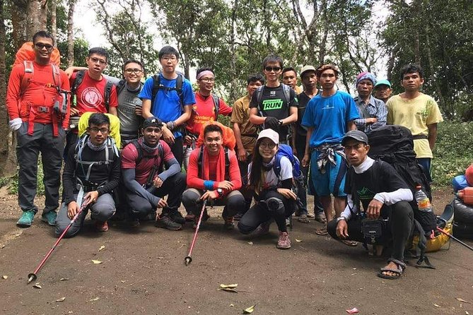 Popular Rinjani Trekking Tour Service To Summit For 2 Days Via Sembalun Trail - Weather, cold, and packing: making a 2-day summit realistic