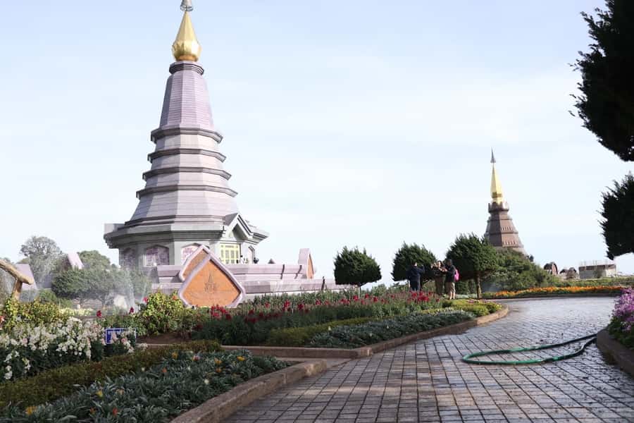 Private Doi Inthanon With Trekking Pha Dok Siew Nature Trail - Trekking with a local hill-tribe guide on Pha Dok Siew