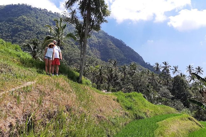 Private Sekumpul Waterfalls Trekking Tour - What to Pack: Wet Trails, Spare Clothes, and Real Comfort