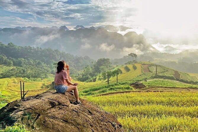 Pu Luong Amazing Trekking Village,Rafting,Swimming, Lunch on Boat - Key highlights at a glance