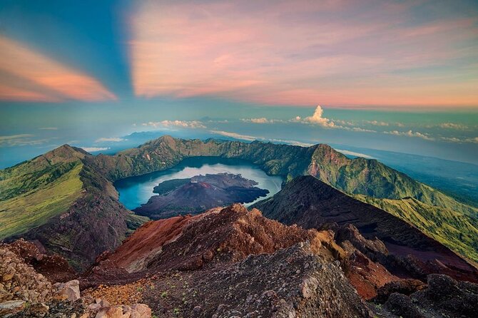 Rinjani Trekking 3D2N Summit - To The Spectacular Views - Key things that make this trek worth your time