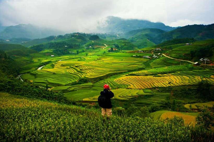 Sa Pa: Muong Hoa Valley Trek and Local Ethnic Villages - What you should expect on the ground: mud, grip, and local help