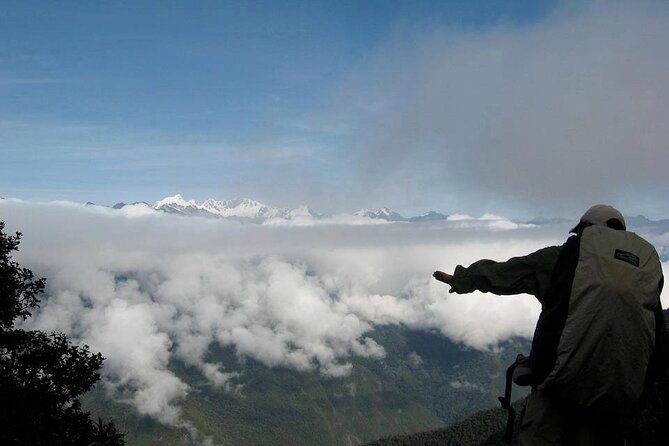 Salkantay Trek Standard 5D/4N - Day 3: Cloud forest rivers and Lucmabamba, plus hot springs and coffee