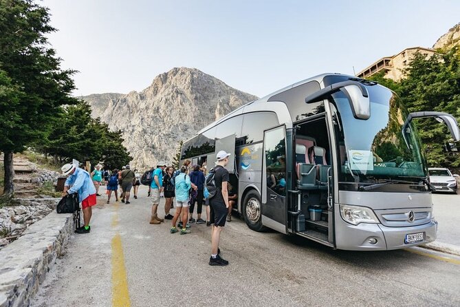 Samaria Gorge Trek: Full-Day Excursion from Chania with Guide - The White Mountains drive to Omalos and your early start reality