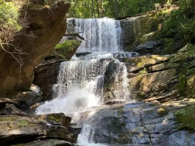Santa Marta: Trekking in Minca Complete Waterfall Circuit - Meeting at Minca Main Park and pacing a 5-ish hour hike