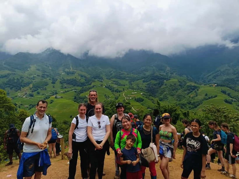 Sapa 1 Day Long Trek: Trek to Hau Thao and Sa Seng Villages - Sa Seng Mountain: The Best Moment for Fansipan and Sapa Valley Views
