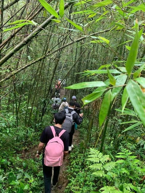 SAPA: 1-DAY TREKKING TOUR WITH LOCALS, LUNCH & RICE FIELDS - Lao Chai lunch by Muong Hoa: stilt houses, simple comfort, and real hospitality