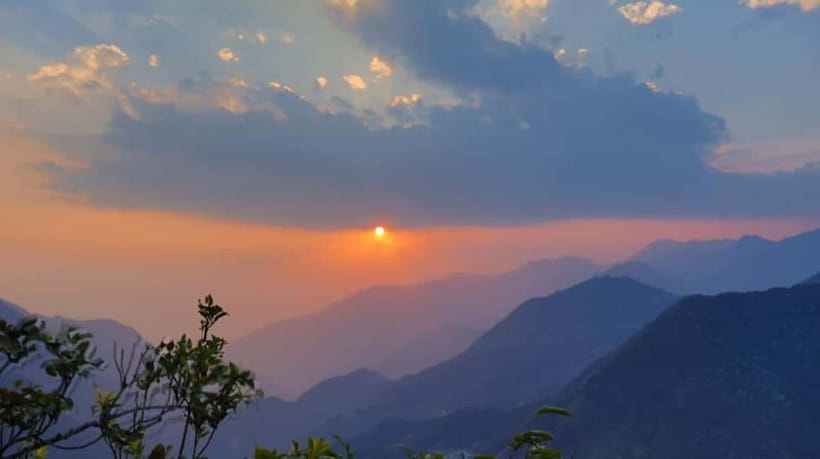 SAPA: 1-DAY TREKKING TOUR WITH LOCALS, LUNCH & RICE FIELDS - Ta Van afternoon: meeting the Giay people and slowing down