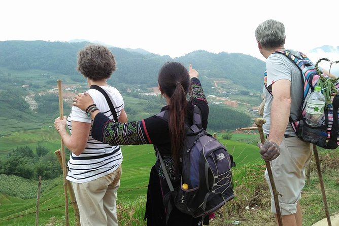 Sapa : 2-Day Trek & Heartwarming Homestay with an Ethnic Family - Day 1 in Sapa: villages, Muong Hoa valley, and a cooking class