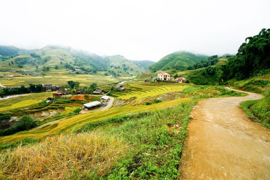 Sapa: 3-Day, 3-Night Trek and Hotel with Overnight Train - Getting to Sapa the Efficient Way: Overnight Train + Valleys on Foot