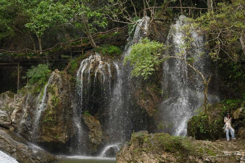 Sapa 3-Day Trekking Adventure from Hanoi - Logistics that can trip you up: where to plan extra margin