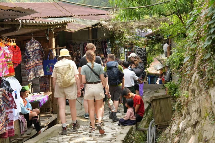 Sapa 3-Day Trekking Adventure from Hanoi - A town break that matters: Sapa hotel night reality