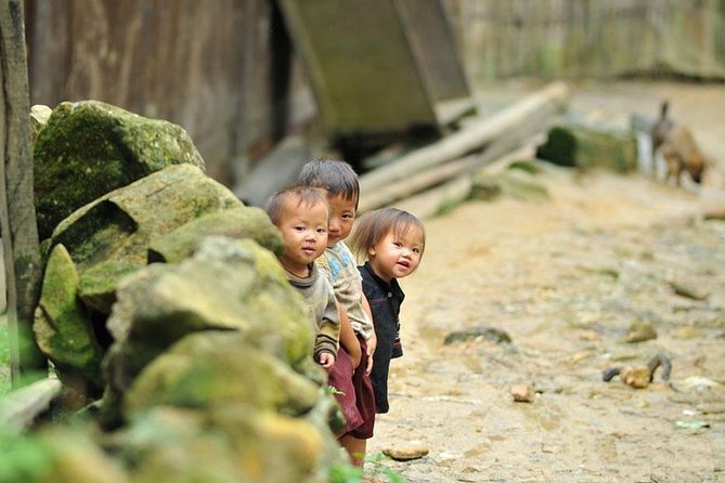Sapa 3 Days 2 Nights Trekking Tour (1 Night In Ta Van Village, 1 Night In Hotel) - Entering Sapa Without the Usual Hanoi Headaches