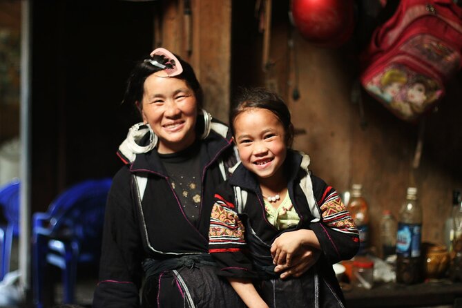Sapa Hmong Family Trekking Adventures - Your Guides, Your Group: Chan and Sung’s Kind of Hosting